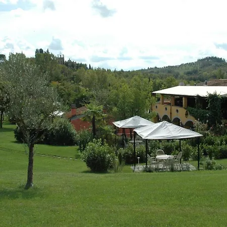Sleeps 6 T242184